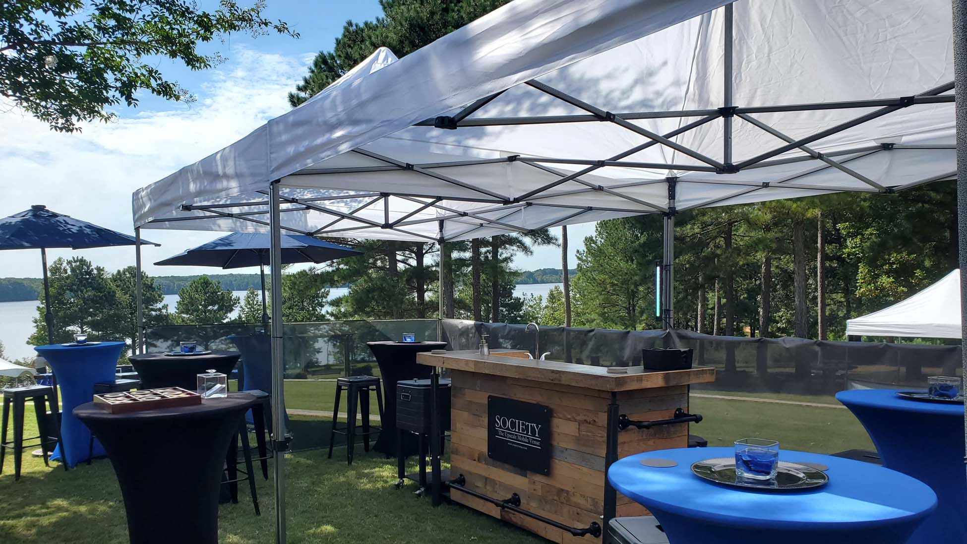 bar-lounge-heron-bay