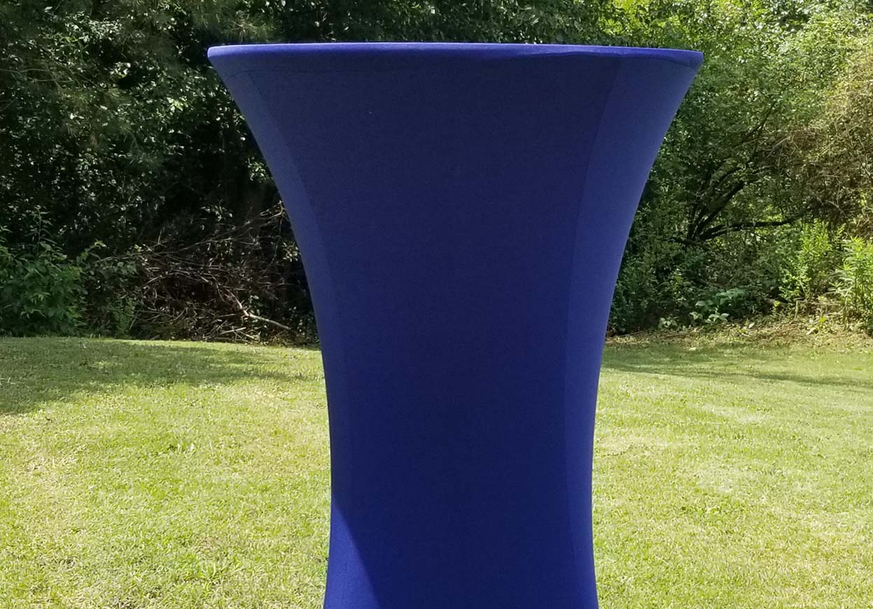 highboy with blue spandex